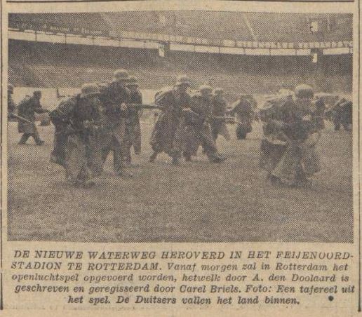 Krantenbericht met foto Duitse soldaten